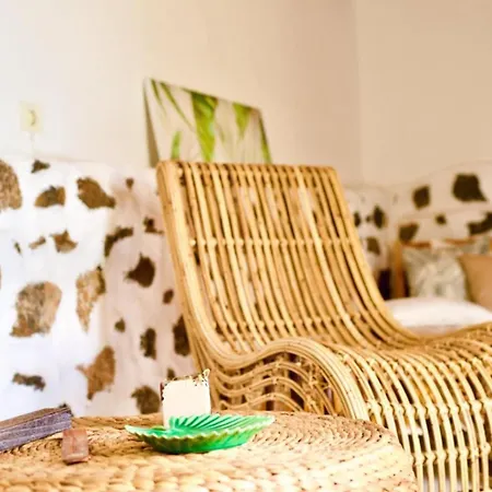 Apartman With Pool Garden And Open Roof Bathroom *